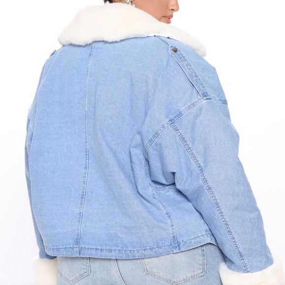 Fashion Nova Light Denim and Fur Trim Jacket - Picture 2 of 7